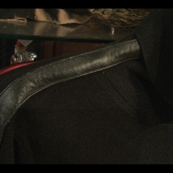 INC. Black turtleneck with Leather New - Picture 2 of 3